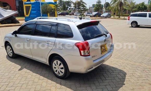 Oofamaa Toyota Fielder Silver Makiinaa iti Nairobi keessatti Nairobi keessatti Oofamaa Toyota Fielder Silver Makiinaa iti Nairobi keessatti Nairobi keessatti