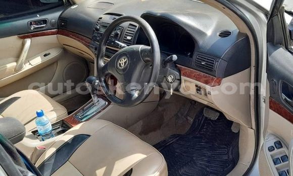 Oofamaa Toyota Premio Silver Makiinaa iti Nairobi keessatti Nairobi keessatti Oofamaa Toyota Premio Silver Makiinaa iti Nairobi keessatti Nairobi keessatti