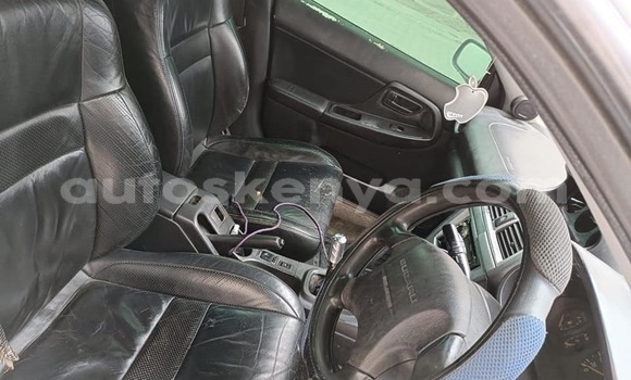 Oofamaa Subaru Impreza Silver Makiinaa iti Nairobi keessatti Nairobi keessatti Oofamaa Subaru Impreza Silver Makiinaa iti Nairobi keessatti Nairobi keessatti
