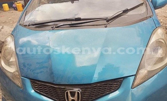 Oofamaa Honda Fit Blue Makiinaa iti Nairobi keessatti Nairobi keessatti