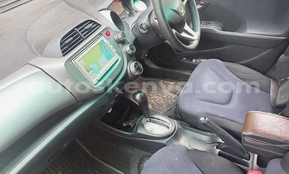 Oofamaa Honda Fit Blue Makiinaa iti Nairobi keessatti Nairobi keessatti Oofamaa Honda Fit Blue Makiinaa iti Nairobi keessatti Nairobi keessatti