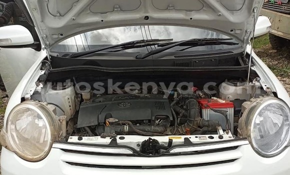 Oofamaa Toyota Sienta White Makiinaa iti Nairobi keessatti Nairobi keessatti Oofamaa Toyota Sienta White Makiinaa iti Nairobi keessatti Nairobi keessatti