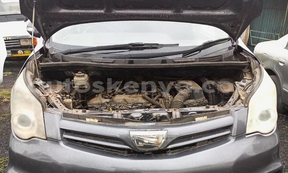 Oofamaa Toyota Noah Black Makiinaa iti Nairobi keessatti Nairobi keessatti Oofamaa Toyota Noah Black Makiinaa iti Nairobi keessatti Nairobi keessatti