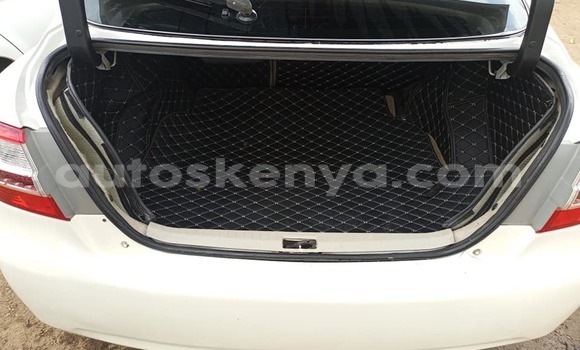 Oofamaa Toyota Premio White Makiinaa iti Nairobi keessatti Nairobi keessatti Oofamaa Toyota Premio White Makiinaa iti Nairobi keessatti Nairobi keessatti