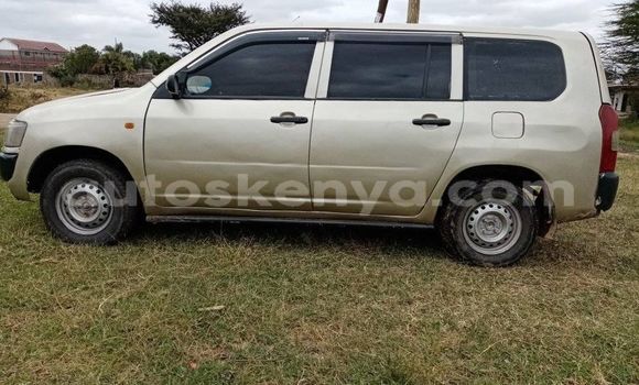 Nunua Ilio tumika Toyota Probox Beige Gari ndani ya Nairobi nchini Nairobi
