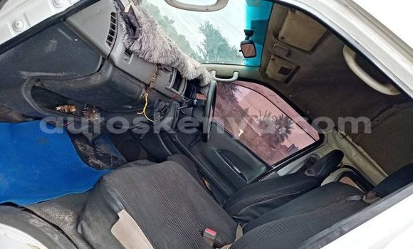 Buy Used Toyota Hiace White Car in Nairobi in Nairobi Buy Used Toyota Hiace White Car in Nairobi in Nairobi