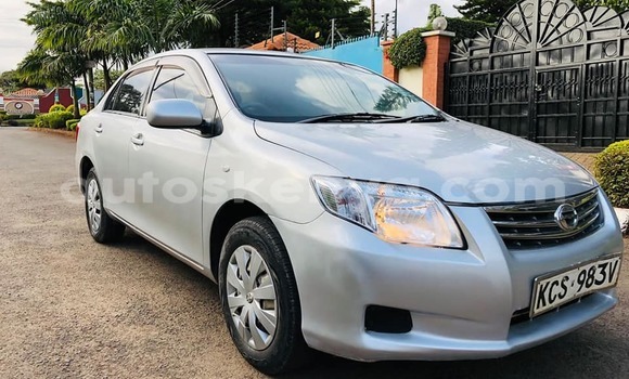 Nunua Ilio tumika Toyota Axio Fedha Gari ndani ya Nairobi nchini Nairobi