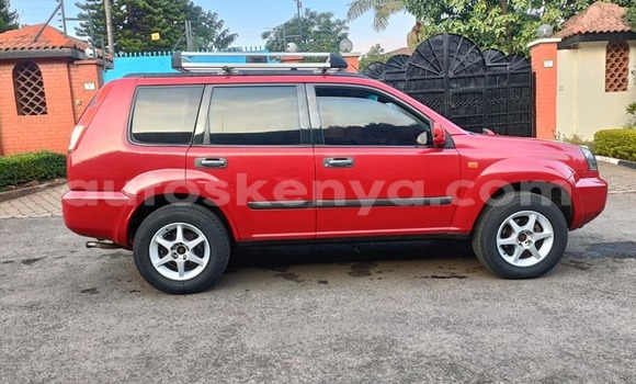 Nunua Ilio tumika Nissan X–Trail Nyekundu Gari ndani ya Nairobi nchini Nairobi