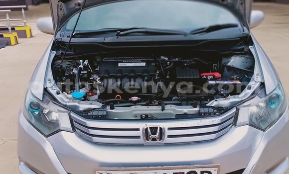 Buy Used Honda Insight Silver Car in Nairobi in Nairobi Buy Used Honda Insight Silver Car in Nairobi in Nairobi