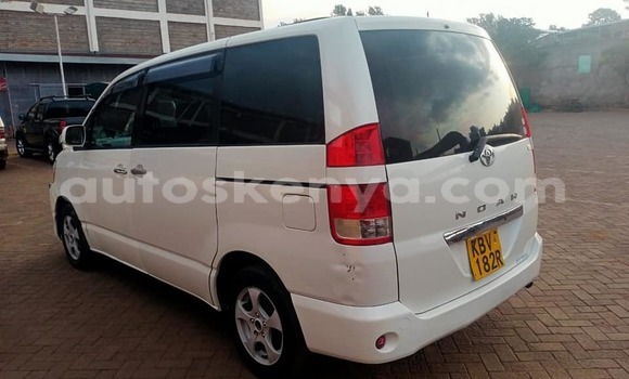 Buy Used Toyota Noah White Car in Nairobi in Nairobi Buy Used Toyota Noah White Car in Nairobi in Nairobi
