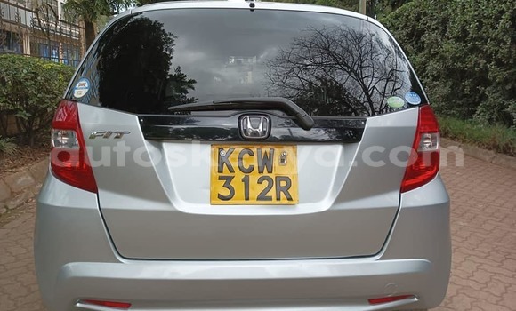 Buy Used Honda Fit Silver Car in Nairobi in Nairobi Buy Used Honda Fit Silver Car in Nairobi in Nairobi
