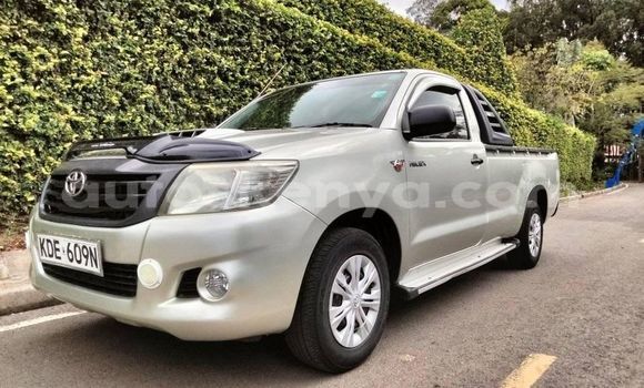 Buy Used Toyota Hilux Beige Car in Nairobi in Nairobi Buy Used Toyota Hilux Beige Car in Nairobi in Nairobi