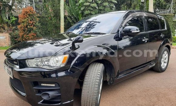 Nunua Ilio tumika Mitsubishi Outlander Nyeusi Gari ndani ya Nairobi nchini Nairobi Nunua Ilio tumika Mitsubishi Outlander Nyeusi Gari ndani ya Nairobi nchini Nairobi