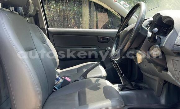 Buy Used Toyota Hiluxe VIGO Silver Car in Nairobi in Nairobi Buy Used Toyota Hiluxe VIGO Silver Car in Nairobi in Nairobi