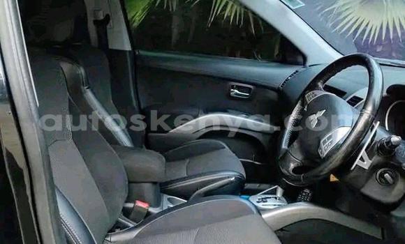 Buy Used Mitsubishi Pajero Black Car in Nairobi in Nairobi Buy Used Mitsubishi Pajero Black Car in Nairobi in Nairobi