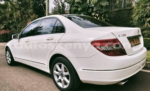 Buy Used Mercedes‒Benz C–Class White Car in Nairobi in Nairobi Buy Used Mercedes‒Benz C–Class White Car in Nairobi in Nairobi