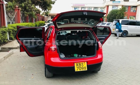 Nunua Ilio tumika Volkswagen Golf Nyekundu Gari ndani ya Nairobi nchini Nairobi Nunua Ilio tumika Volkswagen Golf Nyekundu Gari ndani ya Nairobi nchini Nairobi