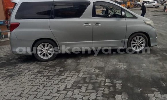 Buy Used Toyota Alphard Silver Car in Nairobi in Nairobi Buy Used Toyota Alphard Silver Car in Nairobi in Nairobi