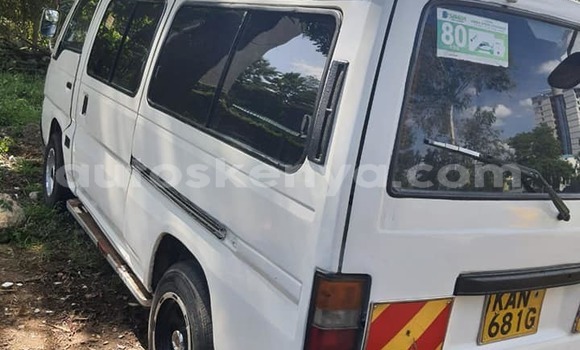Buy Used Nissan Caravan White Car in Nairobi in Nairobi Buy Used Nissan Caravan White Car in Nairobi in Nairobi