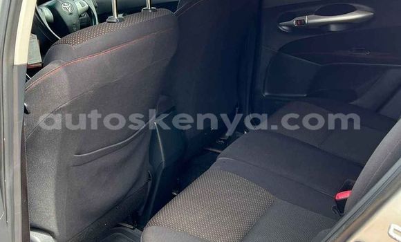 Nunua Ilio tumika Toyota Auris Fedha Gari ndani ya Nairobi nchini Nairobi Nunua Ilio tumika Toyota Auris Fedha Gari ndani ya Nairobi nchini Nairobi