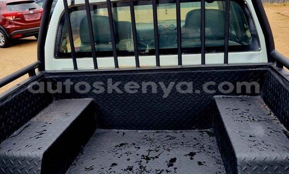 Nunua Ilio tumika Isuzu D–MAX Nyeupe Gari ndani ya Nairobi nchini Nairobi Nunua Ilio tumika Isuzu D–MAX Nyeupe Gari ndani ya Nairobi nchini Nairobi