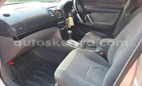 Nunua Ilio tumika Toyota Allion Fedha Gari ndani ya Nairobi nchini Nairobi Nunua Ilio tumika Toyota Allion Fedha Gari ndani ya Nairobi nchini Nairobi