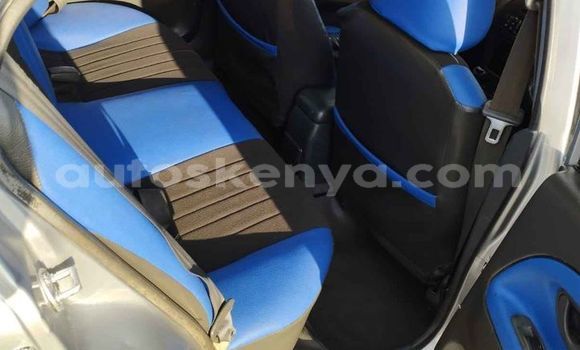 Nunua Ilio tumika Mitsubishi Lancer Fedha Gari ndani ya Nairobi nchini Nairobi Nunua Ilio tumika Mitsubishi Lancer Fedha Gari ndani ya Nairobi nchini Nairobi