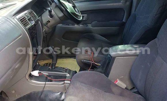 Nunua Ilio tumika Toyota Surf Nyeusi Gari ndani ya Nairobi nchini Nairobi Nunua Ilio tumika Toyota Surf Nyeusi Gari ndani ya Nairobi nchini Nairobi