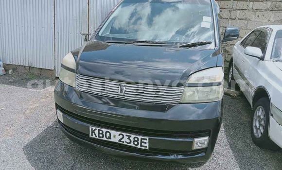 Oofamaa Toyota Voxy Black Makiinaa iti Nairobi keessatti Nairobi keessatti