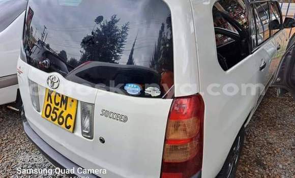 Oofamaa Toyota Succeed White Makiinaa iti Nairobi keessatti Nairobi keessatti Oofamaa Toyota Succeed White Makiinaa iti Nairobi keessatti Nairobi keessatti