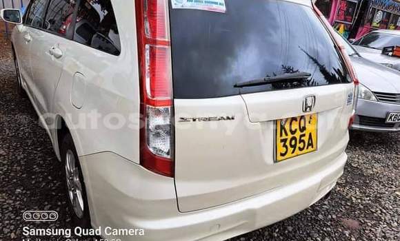 Oofamaa Honda Stream White Makiinaa iti Nairobi keessatti Nairobi keessatti Oofamaa Honda Stream White Makiinaa iti Nairobi keessatti Nairobi keessatti