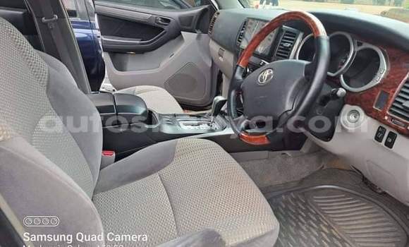 Oofamaa Toyota Surf Silver Makiinaa iti Nairobi keessatti Nairobi keessatti Oofamaa Toyota Surf Silver Makiinaa iti Nairobi keessatti Nairobi keessatti