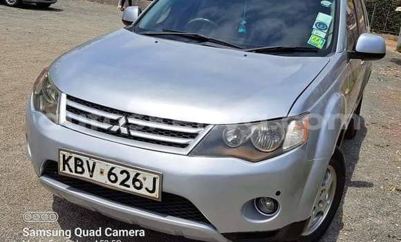Oofamaa Mitsubishi Outlander Silver Makiinaa iti Nairobi keessatti Nairobi keessatti Oofamaa Mitsubishi Outlander Silver Makiinaa iti Nairobi keessatti Nairobi keessatti