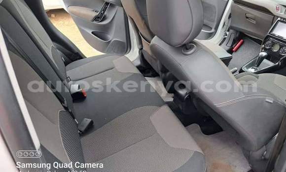 Oofamaa Citroen C3 White Makiinaa iti Nairobi keessatti Nairobi keessatti Oofamaa Citroen C3 White Makiinaa iti Nairobi keessatti Nairobi keessatti