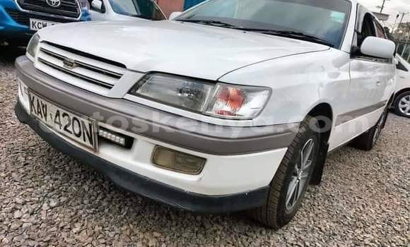 Oofamaa Toyota Premio White Makiinaa iti Nairobi keessatti Nairobi keessatti Oofamaa Toyota Premio White Makiinaa iti Nairobi keessatti Nairobi keessatti