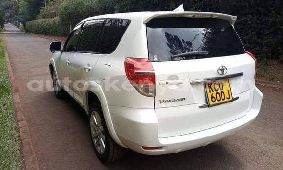 Nunua Ilio tumika Toyota Vanguard Nyeupe Gari ndani ya Nairobi nchini Nairobi Nunua Ilio tumika Toyota Vanguard Nyeupe Gari ndani ya Nairobi nchini Nairobi