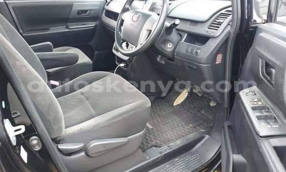 Nunua Ilio tumika Toyota Noah Nyeusi Gari ndani ya Nairobi nchini Nairobi Nunua Ilio tumika Toyota Noah Nyeusi Gari ndani ya Nairobi nchini Nairobi