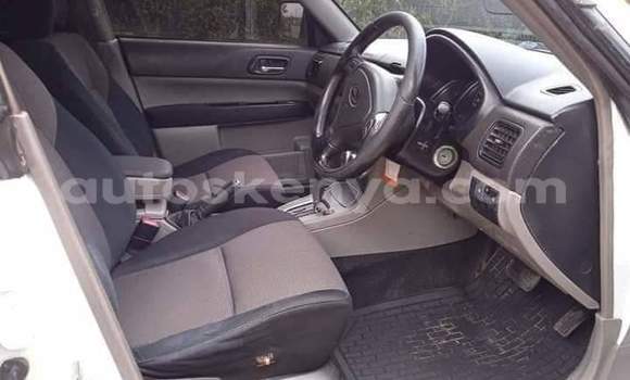 Nunua Ilio tumika Subaru Forester Nyeupe Gari ndani ya Nairobi nchini Nairobi Nunua Ilio tumika Subaru Forester Nyeupe Gari ndani ya Nairobi nchini Nairobi