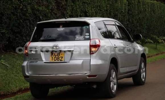 Oofamaa Toyota Vanguard Silver Makiinaa iti Nairobi keessatti Nairobi keessatti Oofamaa Toyota Vanguard Silver Makiinaa iti Nairobi keessatti Nairobi keessatti