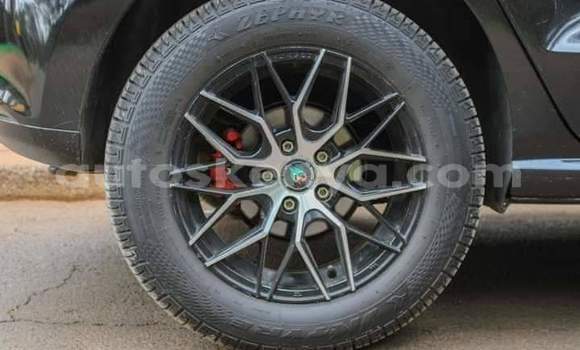 Oofamaa Volkswagen Polo Black Makiinaa iti Nairobi keessatti Nairobi keessatti Oofamaa Volkswagen Polo Black Makiinaa iti Nairobi keessatti Nairobi keessatti