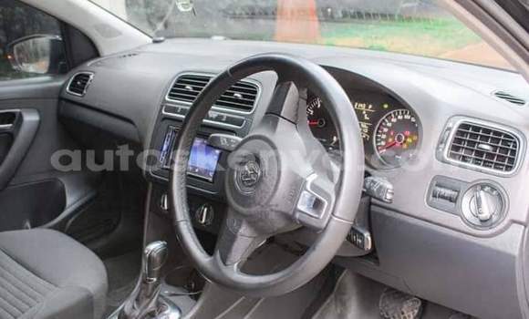 Oofamaa Volkswagen Polo Black Makiinaa iti Nairobi keessatti Nairobi keessatti Oofamaa Volkswagen Polo Black Makiinaa iti Nairobi keessatti Nairobi keessatti
