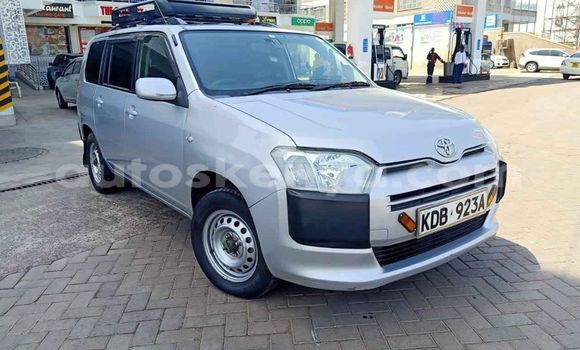 Nunua Ilio tumika Toyota Probox Fedha Gari ndani ya Kiambu nchini Kati Kenya