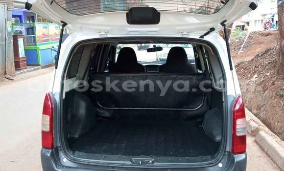 Buy Used Toyota Probox White Car in Kiambu in Central Kenya Buy Used Toyota Probox White Car in Kiambu in Central Kenya