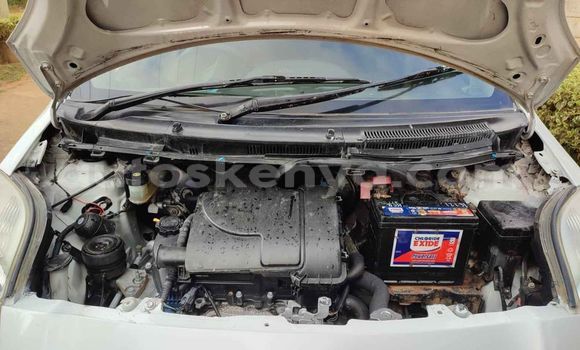 Buy Used Toyota Vitz White Car in Kiambu in Central Kenya Buy Used Toyota Vitz White Car in Kiambu in Central Kenya