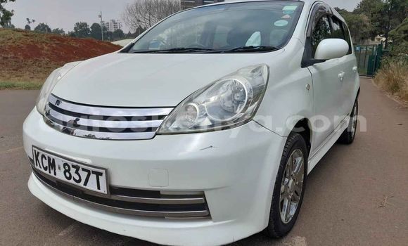 Buy Used Nissan Note White Car in Kiambu in Central Kenya