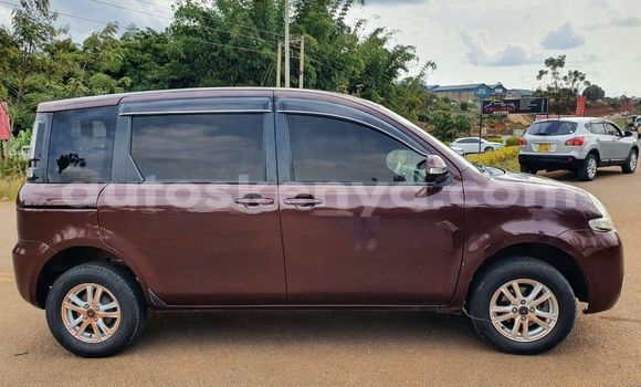 Oofamaa Toyota Sienta Other Makiinaa iti Nairobi keessatti Nairobi keessatti