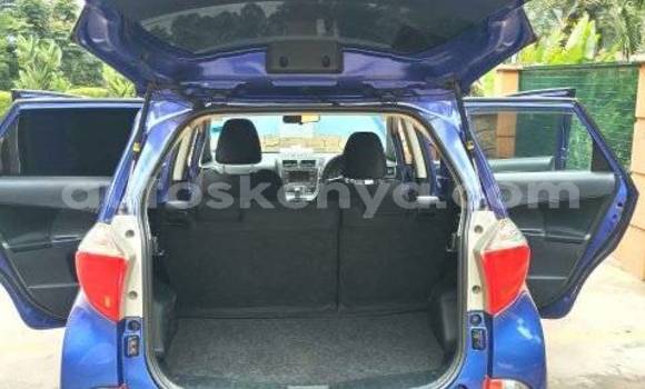 Nunua Ilio tumika Toyota Ractis Bluu Gari ndani ya Nairobi nchini Nairobi Nunua Ilio tumika Toyota Ractis Bluu Gari ndani ya Nairobi nchini Nairobi