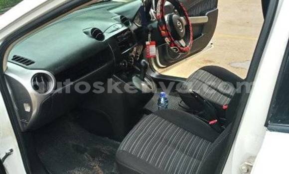 Nunua Ilio tumika Mazda Demio Nyeupe Gari ndani ya Nairobi nchini Nairobi Nunua Ilio tumika Mazda Demio Nyeupe Gari ndani ya Nairobi nchini Nairobi