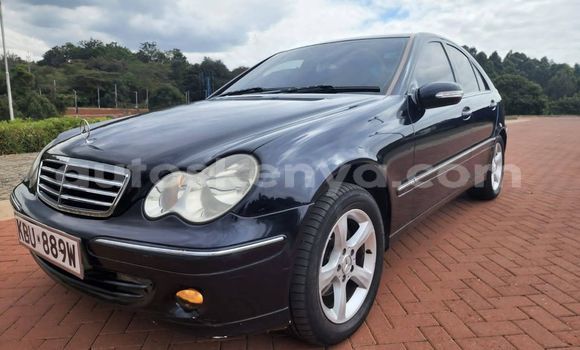 Nunua Ilio tumika Mercedes‒Benz C–Class Nyeusi Gari ndani ya Nairobi nchini Nairobi Nunua Ilio tumika Mercedes‒Benz C–Class Nyeusi Gari ndani ya Nairobi nchini Nairobi