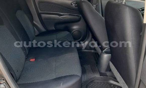 Nunua Ilio tumika Nissan Note Nyeusi Gari ndani ya Nairobi nchini Nairobi Nunua Ilio tumika Nissan Note Nyeusi Gari ndani ya Nairobi nchini Nairobi